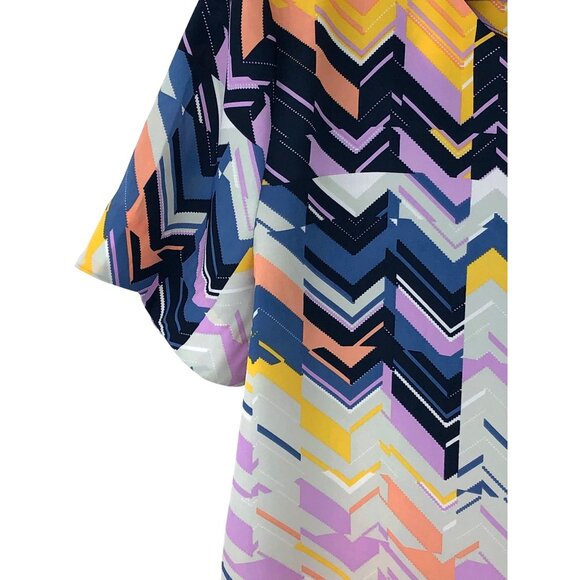 Collective Concepts Women's Size L Colorful Geometric Print Cropped Blouse - Picture 3 of 9